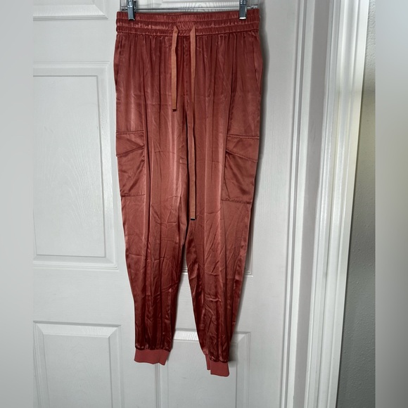 Cami NYC Pants - NWT CAMI NYC Silk Blend Pink Joggers Pants Sz S